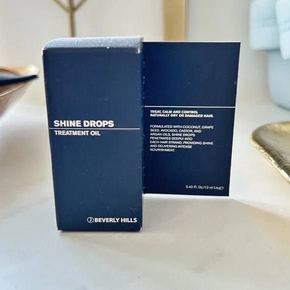 Beverly Hills Haircare Set with Bag - Picture 6 of 7